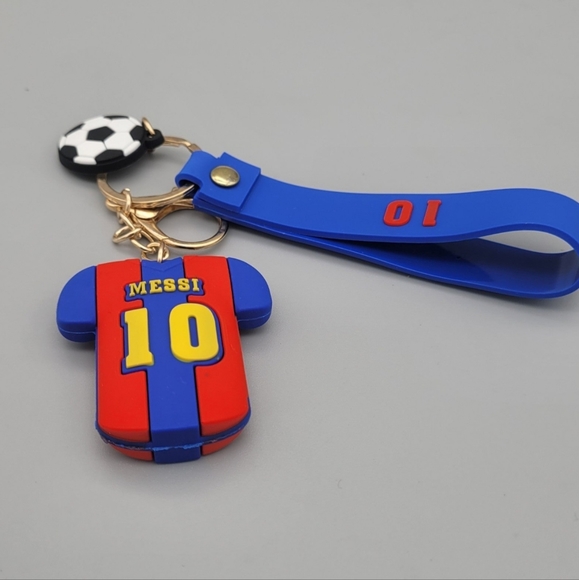 Messi 3D Soccer Jersey Keychain with Carrying Strap - Picture 4 of 6
